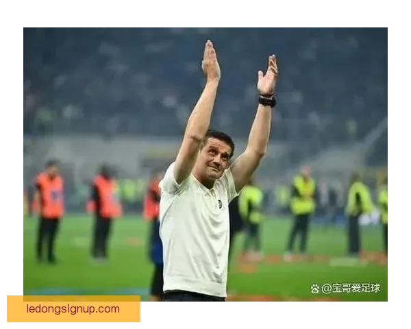 迪马尔科赛季低谷受挫 齐沃注入新动力助球队夺冠 迪马尔科赛季低谷受挫 齐沃注入新动力助球队夺冠